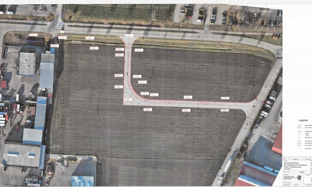 Grundstück mit Erschließungsstraße