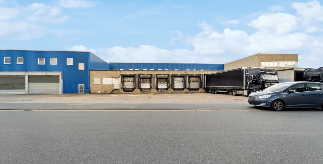 Lagerhalle nördlich von Hannover