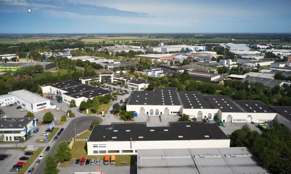 Lagerhalle nordwestlich von Düsseldorf, Warehouse north-western of Düsseldorf
