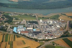 Gewerbegebiet, Industriegebiet: Chemiepark Rheinmünster (Commercial industrial area)