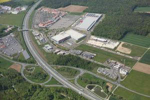 Gewerbegebiet, Industriegebiet: Plangebiet Almosenberg in Wertheim Bettingen/Dertingen (Commercial industrial area)