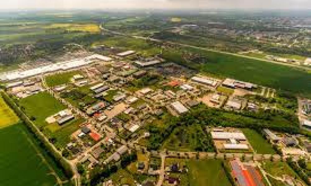 Gewerbegebiet, Industriegebiet: Gewerbe- und Industriegebiet Bentwisch (Commercial industrial area)