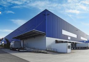 C:\Users\206496\Downloads\Logistikimmobilie im Containerterminal Altenwerder, Warehouse in Hamburg Port.jpg
