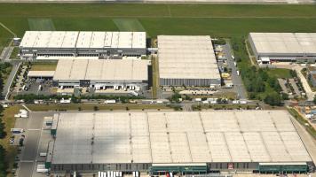 Warehouse and logistics property in Hannover (aerial view)